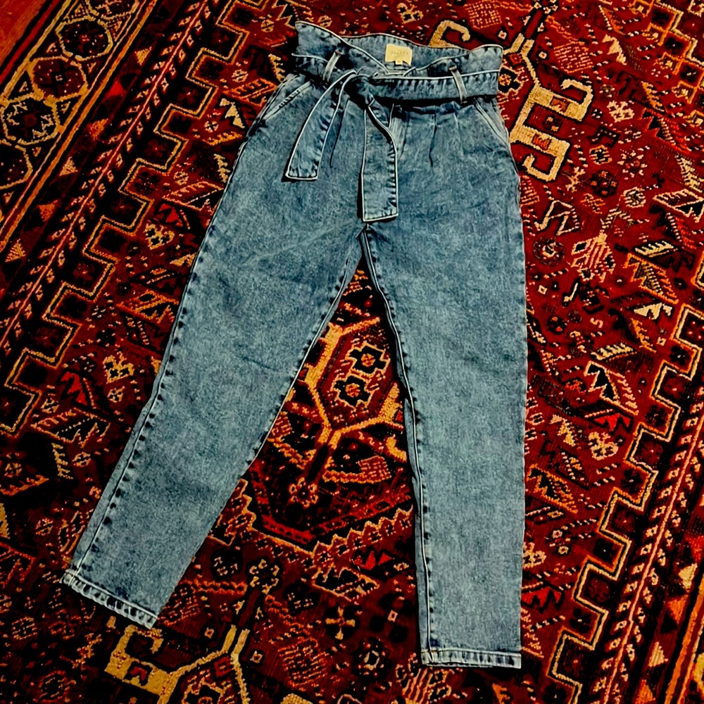 Sezane Austin Jeans Denim Paperbag waist pants with tie waist. Size 36 NWOT
